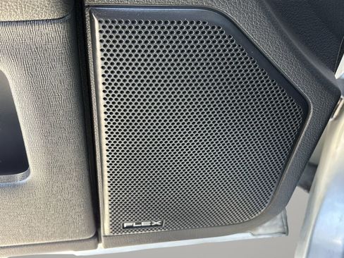 Used 2017 Ford Flex Limited image 20