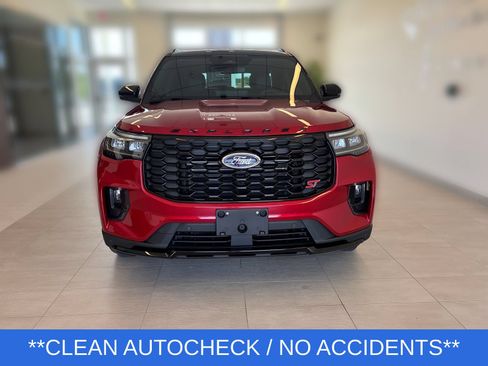 Used 2025 Ford Explorer ST AWD/4WD image 7