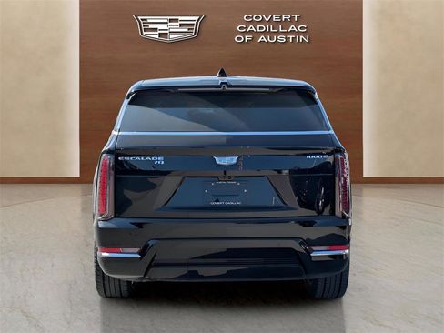 New 2025 Cadillac Escalade IQ Luxury 2 image 7