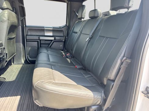 Used 2018 Ford F150 XLT w/ Equipment Group 302A Luxury AWD/4WD image 24