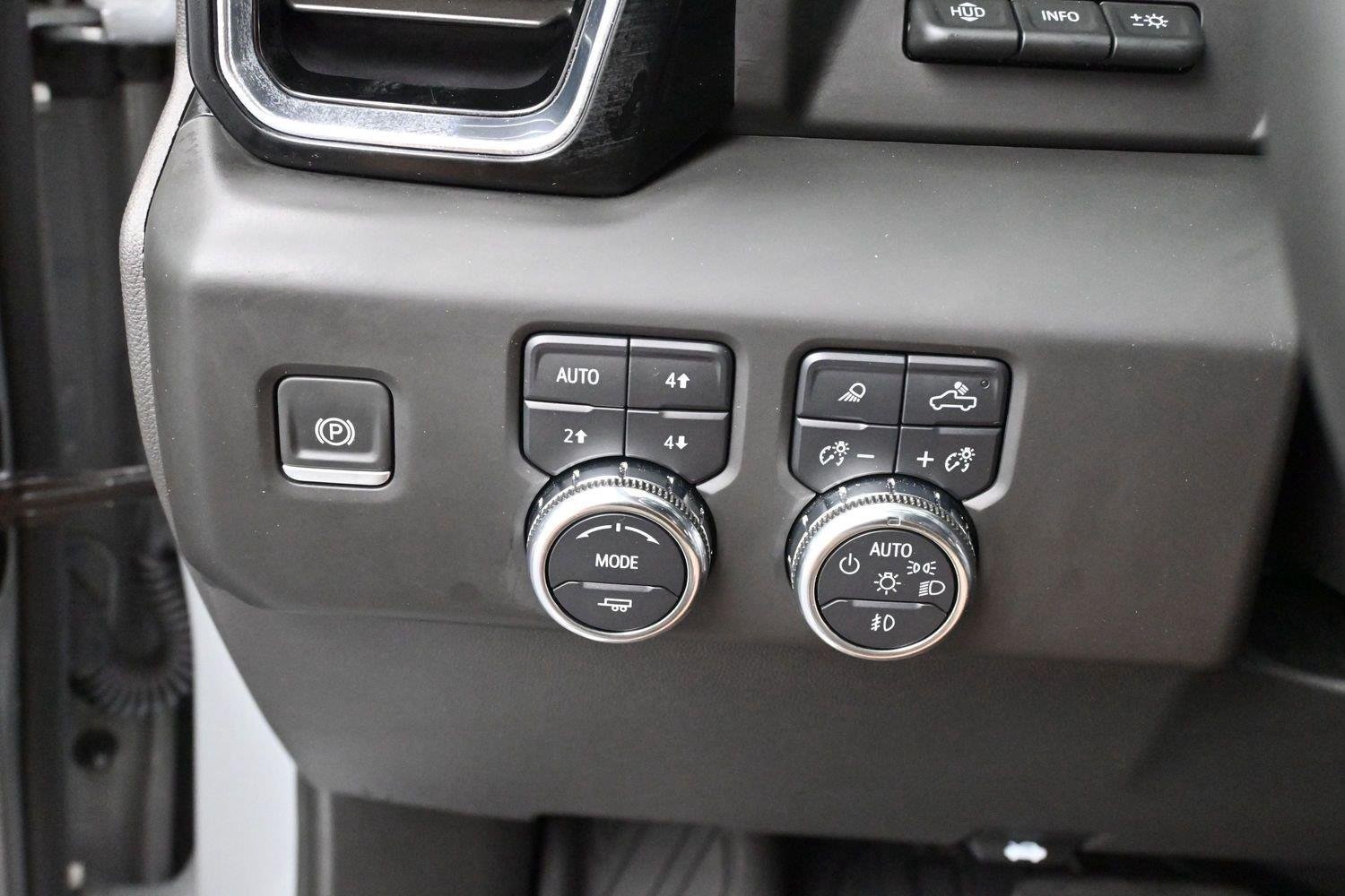 Used 2025 GMC Sierra 1500 Denali w/ Technology Package AWD/4WD image 26
