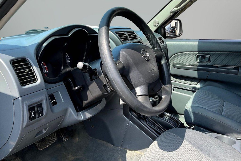 Used 2002 Nissan Xterra 4WD S/C image 14