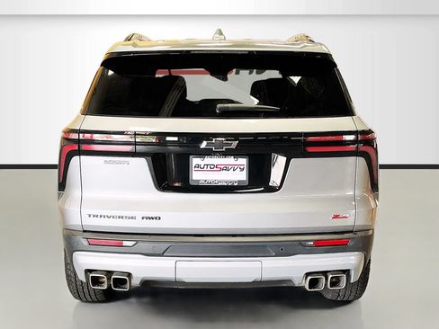 Used 2025 Chevrolet Traverse Z71 w/ Driver Confidence Package AWD/4WD image 6