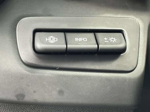 Used 2018 Chevrolet Camaro LT RWD image 16