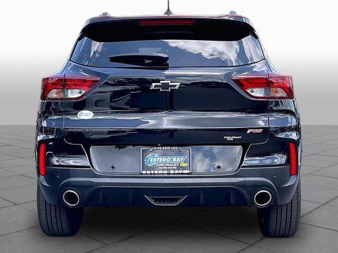 Used 2021 Chevrolet TrailBlazer RS w/ Technology Package FWD image 5