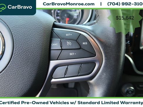 Used 2019 Jeep Cherokee Limited AWD/4WD image 19
