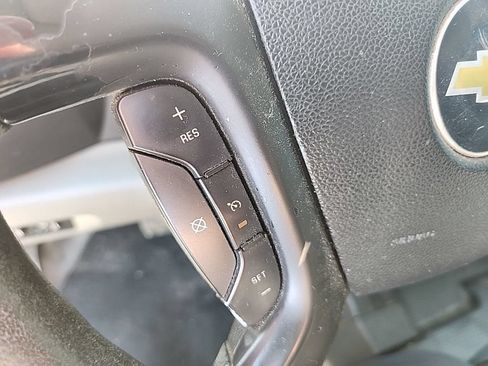 Used 2011 Chevrolet Silverado 3500 W/T AWD/4WD image 10