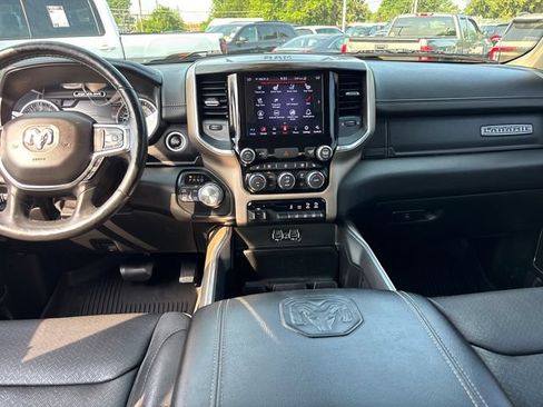 Used 2020 RAM 1500 Laramie AWD/4WD image 10