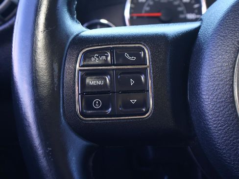 Used 2013 Jeep Wrangler Sport image 20