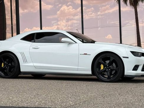 Used 2014 Chevrolet Camaro SS w/ RS Package image 16