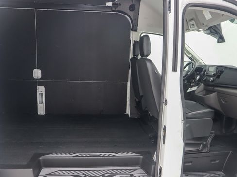 Used 2025 Ford Transit 250 148 High Roof Extended w/ Load Area Protection Package RWD image 12