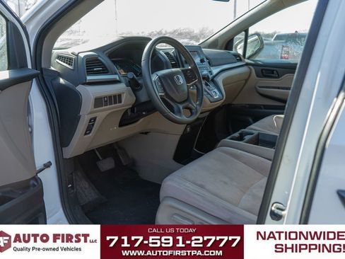 Used 2018 Honda Odyssey LX image 11
