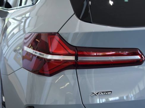 New 2026 BMW X3 xDrive30i w/ Premium Package AWD/4WD image 9