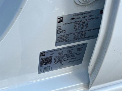 Used 2023 Chevrolet Silverado 1500 LT image 33