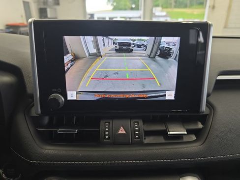 Used 2023 Toyota RAV4 XLE Premium AWD/4WD image 17