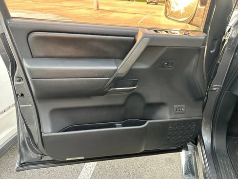 Used 2013 Nissan Titan SL w/ Heavy Metal Edition Pkg AWD/4WD image 18