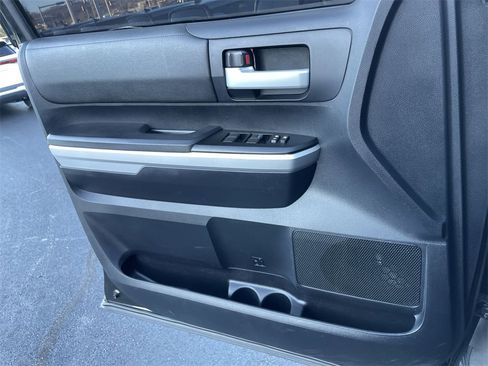 Used 2014 Toyota Tundra SR5 image 20