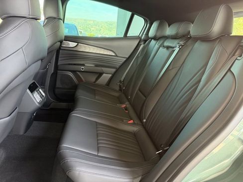 New 2025 Maserati Grecale Modena image 17