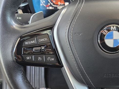 Used 2023 BMW 530i w/ Convenience Package RWD image 26