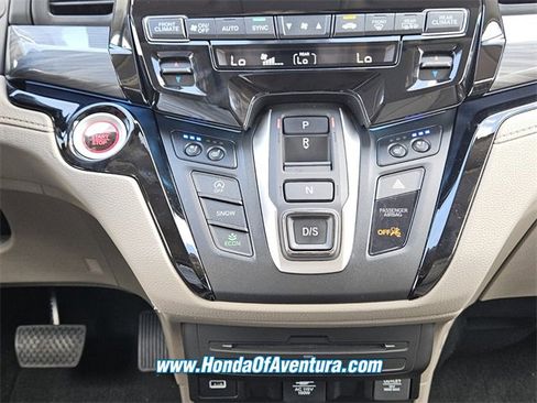Certified 2024 Honda Odyssey Elite image 20