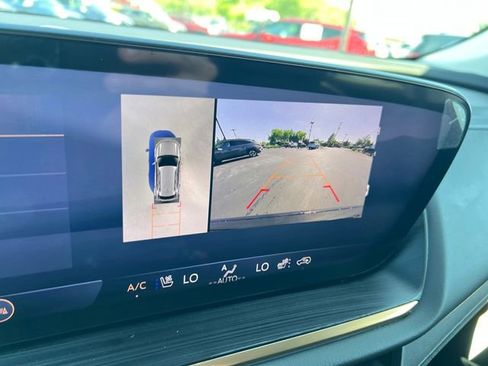 Certified 2024 Buick Envision Avenir AWD/4WD image 19