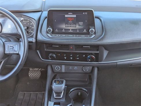 Used 2023 Nissan Rogue S image 16