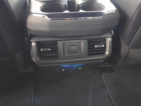 Used 2025 Ford F150 Lariat AWD/4WD image 14