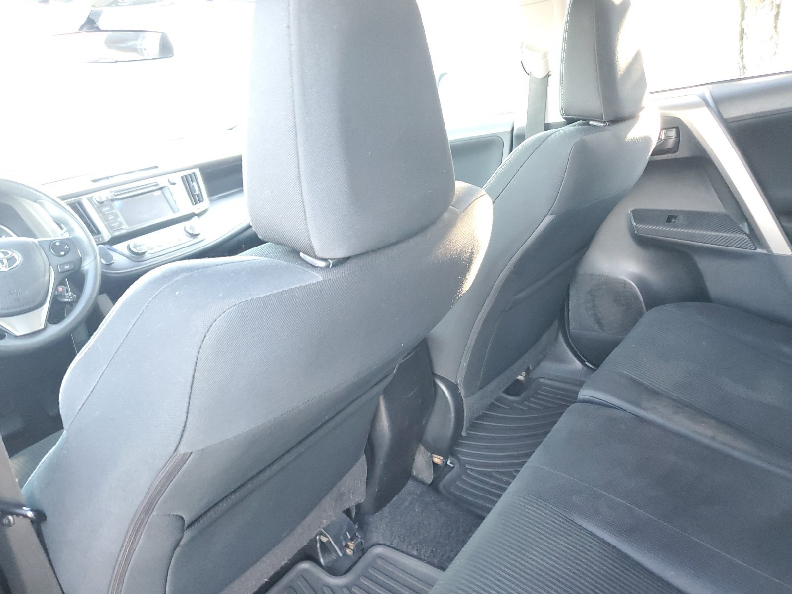 Used 2013 Toyota RAV4 XLE AWD/4WD image 14