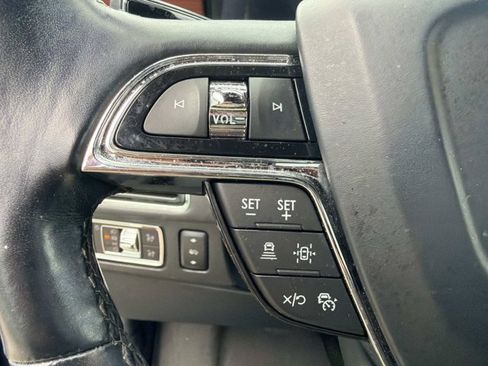 Used 2022 Lincoln Navigator Reserve RWD image 28