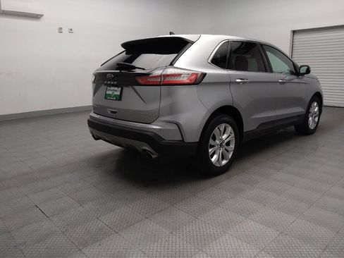 Used 2022 Ford Edge Titanium w/ Equipment Group 301A image 9