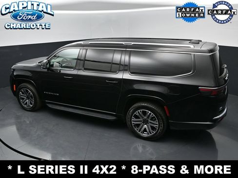 Used 2024 Jeep Wagoneer L Series II RWD image 31