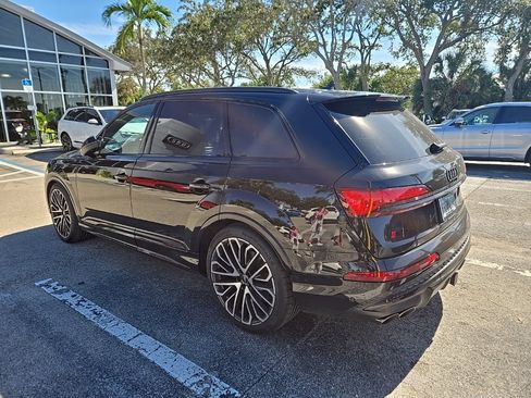Certified 2025 Audi SQ7 Premium Plus image 5
