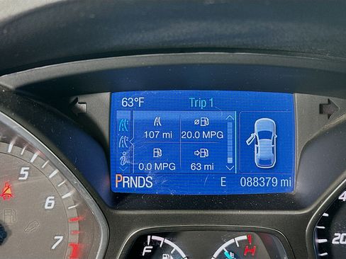 Used 2015 Ford Escape SE AWD/4WD image 18