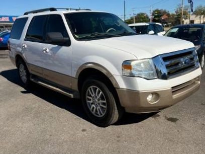 Used 2014 Ford Expedition XLT w/ Equipment Group 202A