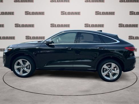 Used 2026 Audi Q5 Premium Plus AWD/4WD image 2