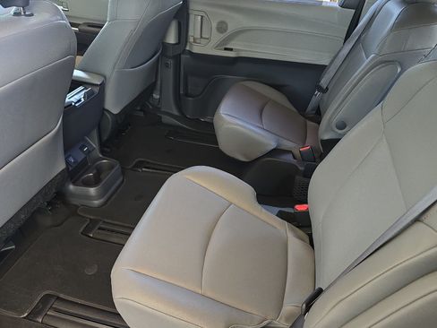 Certified 2023 Toyota Sienna XLE w/ XLE Plus Package AWD/4WD image 12