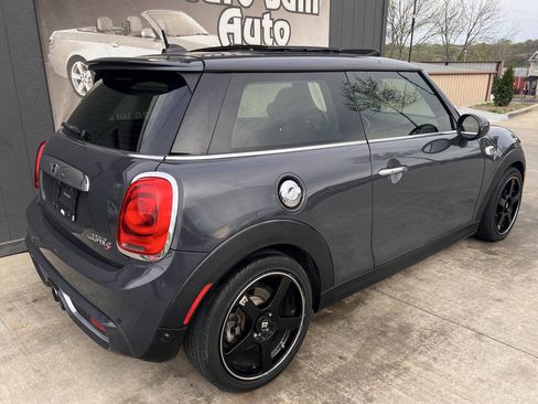 Used 2015 MINI Cooper S image 8