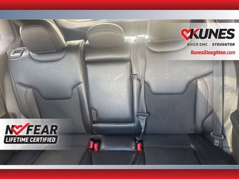 Used 2025 Jeep Compass Trailhawk AWD/4WD image 15