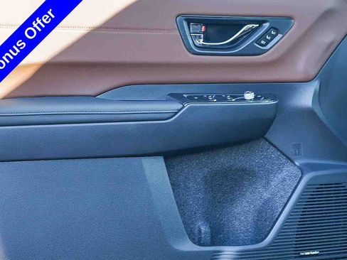 New 2026 Subaru Outback Touring AWD/4WD image 21
