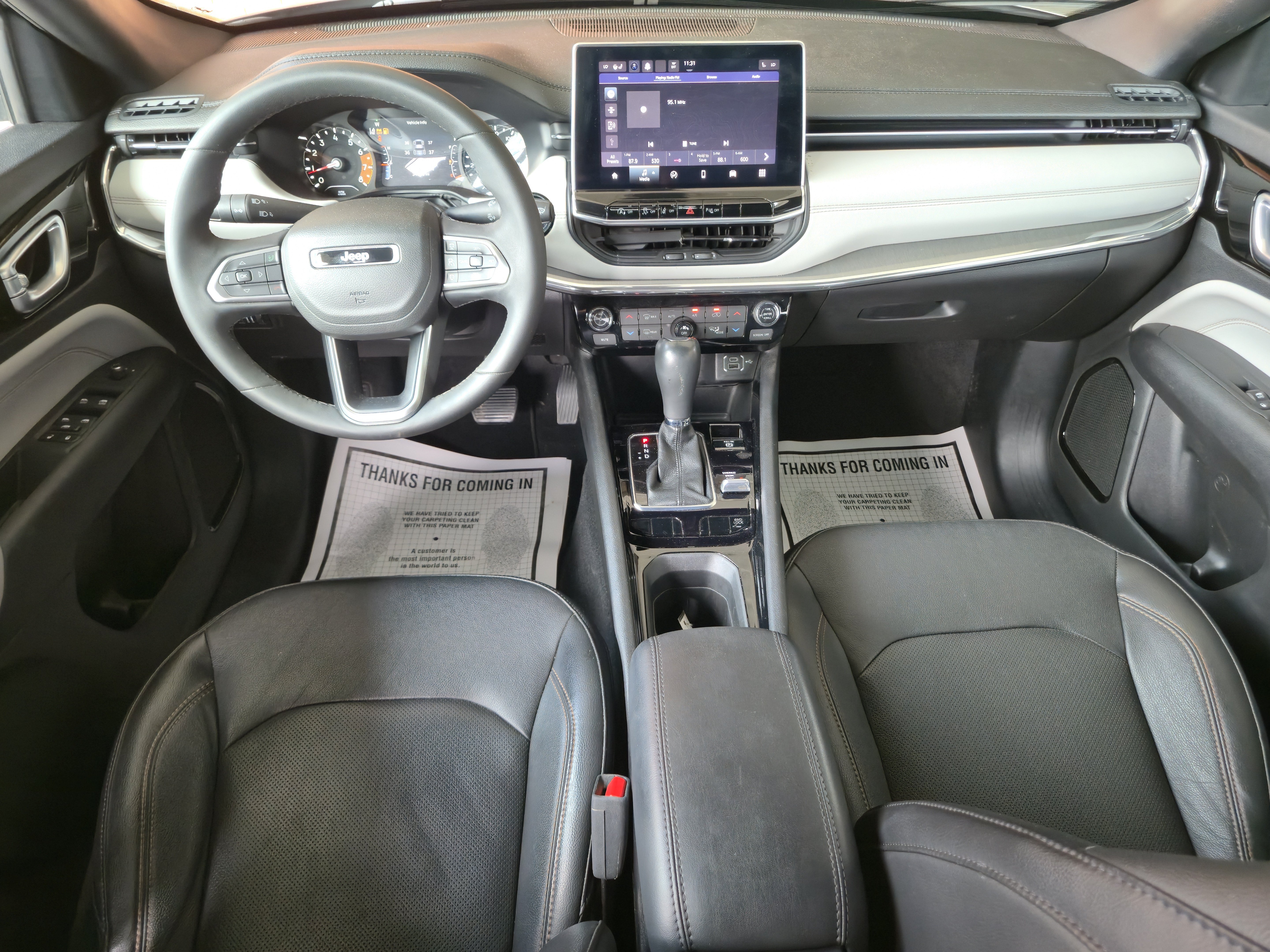 Used 2023 Jeep Compass Limited AWD/4WD image 8
