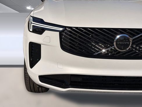 New 2026 Volvo XC90 B6 Ultra w/ Protection Package image 21