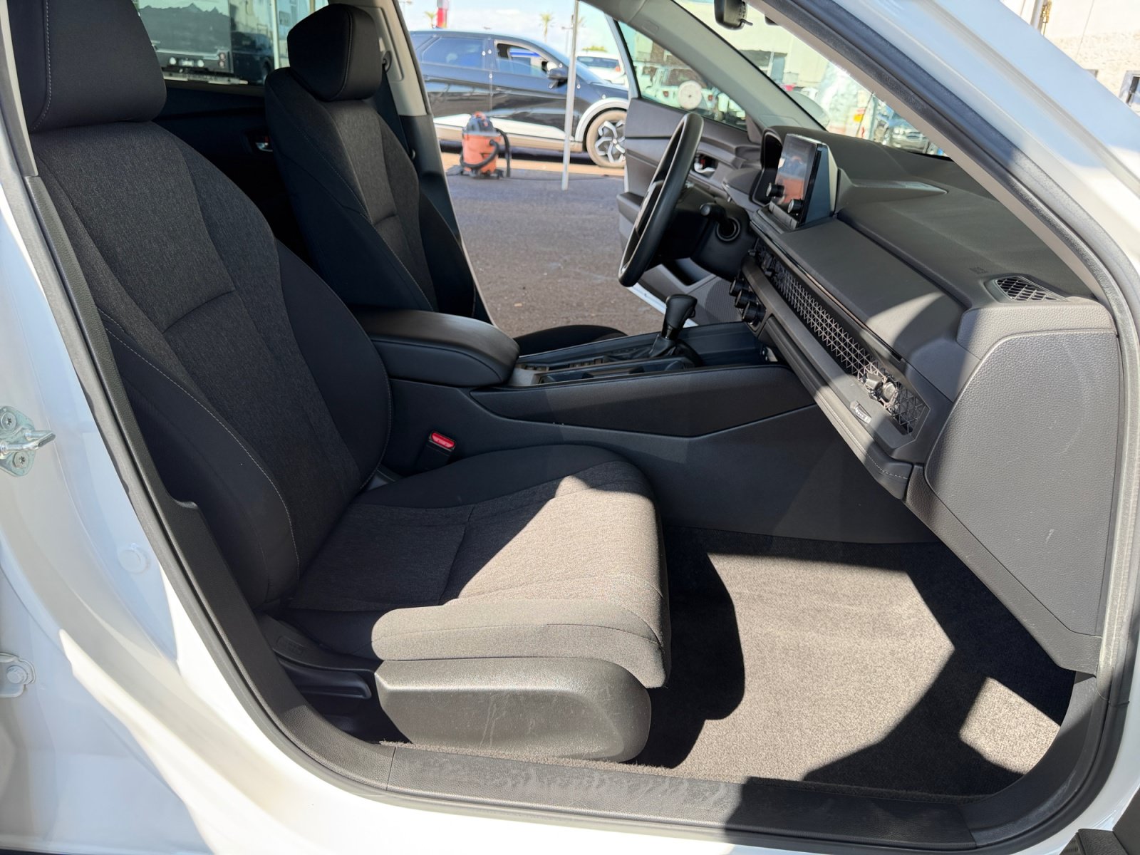 Used 2024 Honda Accord LX image 27