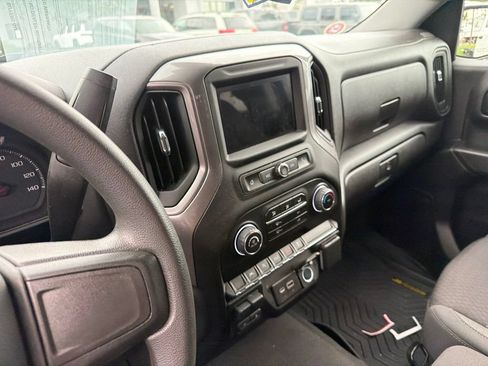 Used 2023 Chevrolet Silverado 1500 Custom AWD/4WD image 13