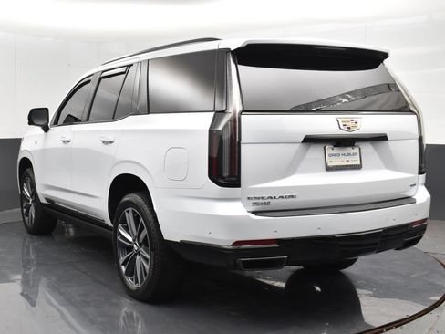 Used 2026 Cadillac Escalade Sport w/ Touring Package AWD/4WD image 3