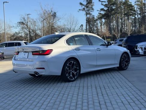 Certified 2025 BMW 330i Sedan w/ Premium Package image 6