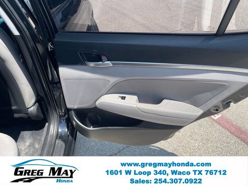 Used 2020 Hyundai Elantra Value Edition FWD image 25