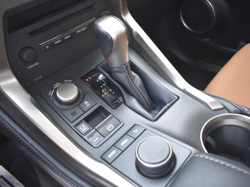 Used 2017 Lexus NX 200t FWD image 28