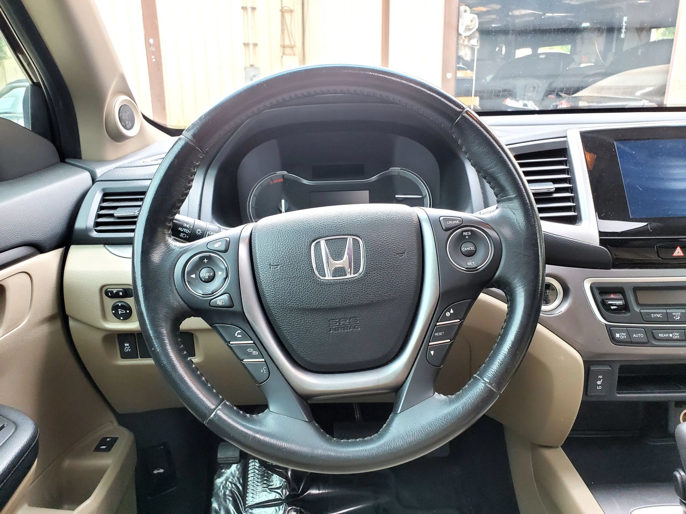 Used 2017 Honda Pilot EX-L image 29
