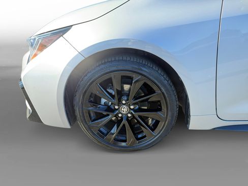Used 2021 Toyota Corolla SE image 9