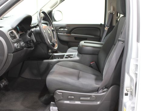 Used 2012 Chevrolet Avalanche LS w/ All-Star Edition image 3